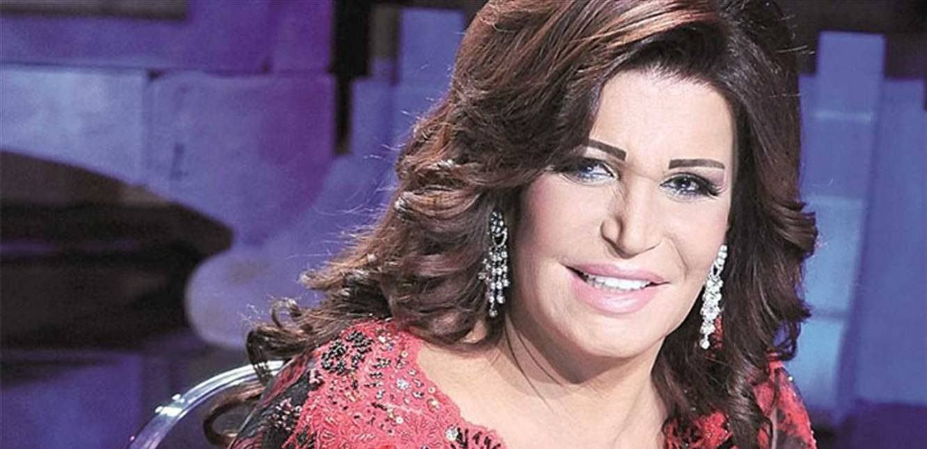 نجوى فؤاد نادمة: كنت يتيمة.. وتروي تجربتها مع الإنجاب وتبنّي طفلة