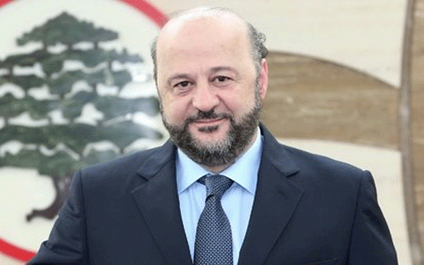 رياشي: هناك نقاش في القوات حول الفيدرالية ولا يوجد دستور مقدس