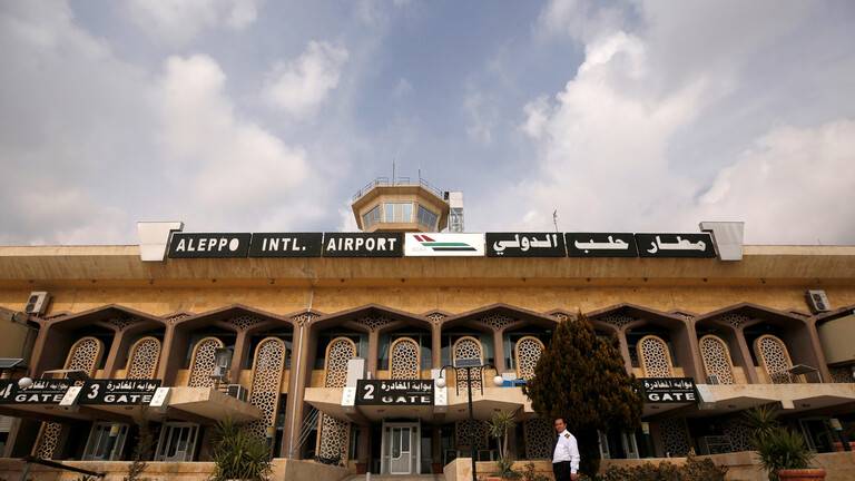 وصول أول رحلة جوية إلى مطار حلب الدولي من بيروت بعد استئناف العمل فيه