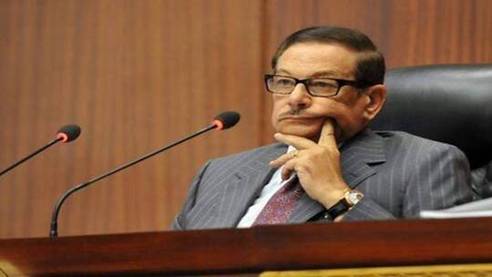 مصر.. سائق صفوت الشريف يتحدث عن محاولة اغتيال أحد أهم رموز حكومة مبارك