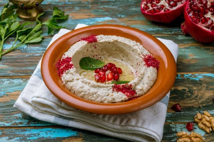 المتبل بالباذنجان المشوي