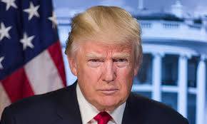استغنى عنه بعد أن كشف سرّ شعره... وفاة طبيب ترامب الخاص