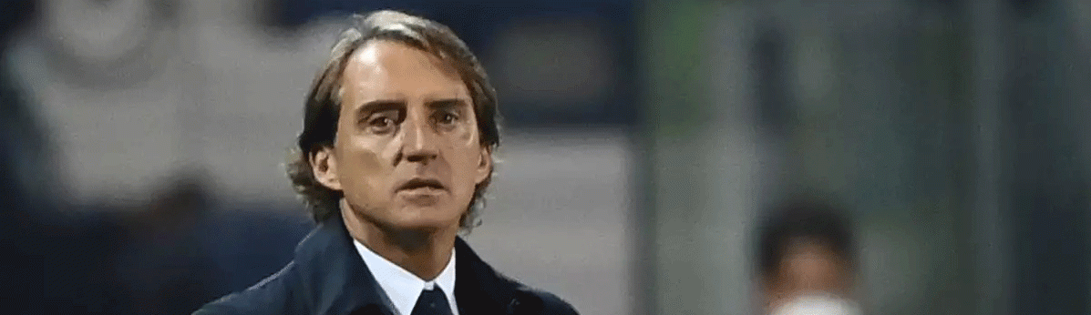 مانشيني عن بيرلو : التدريب ليس كاللعب