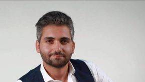 في جوفك يا إنسان تنطوي كل الأسرار لأنك بصمة حياة
