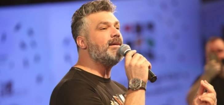 إليسا ومايا دياب وناجي الأسطا ونجوى كرم ووليد توفيق وغيرهم يعايدون فارس كرم