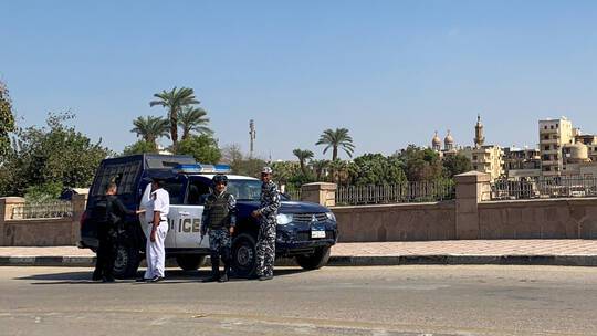 مصري يستولى على ملايين الجنيهات من مواطنين بحيلة ماكرة