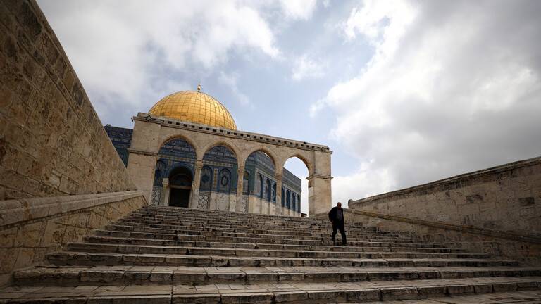 استئناف أعمال الترميم في المسجد الأقصى