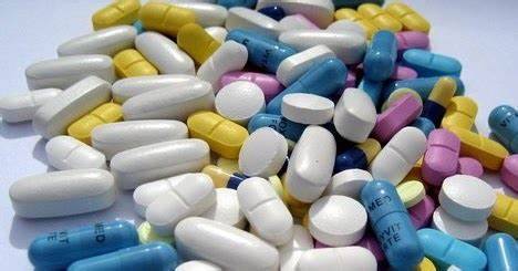 موجودة بكل منزل وتؤخذ بلا وصفة.. طبيب يحذر من خطورة هذه الأدوية