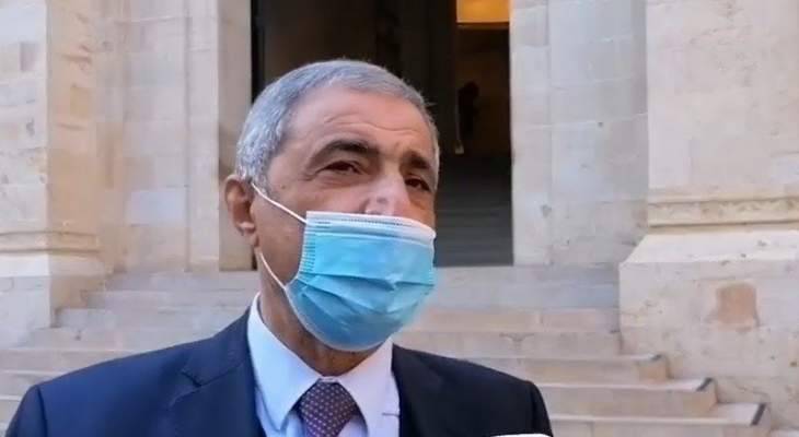 هاشم: لخطة استثنائية لمساعدة الطبقات المحتاجة والفقيرة التي أهملتها الحكومات