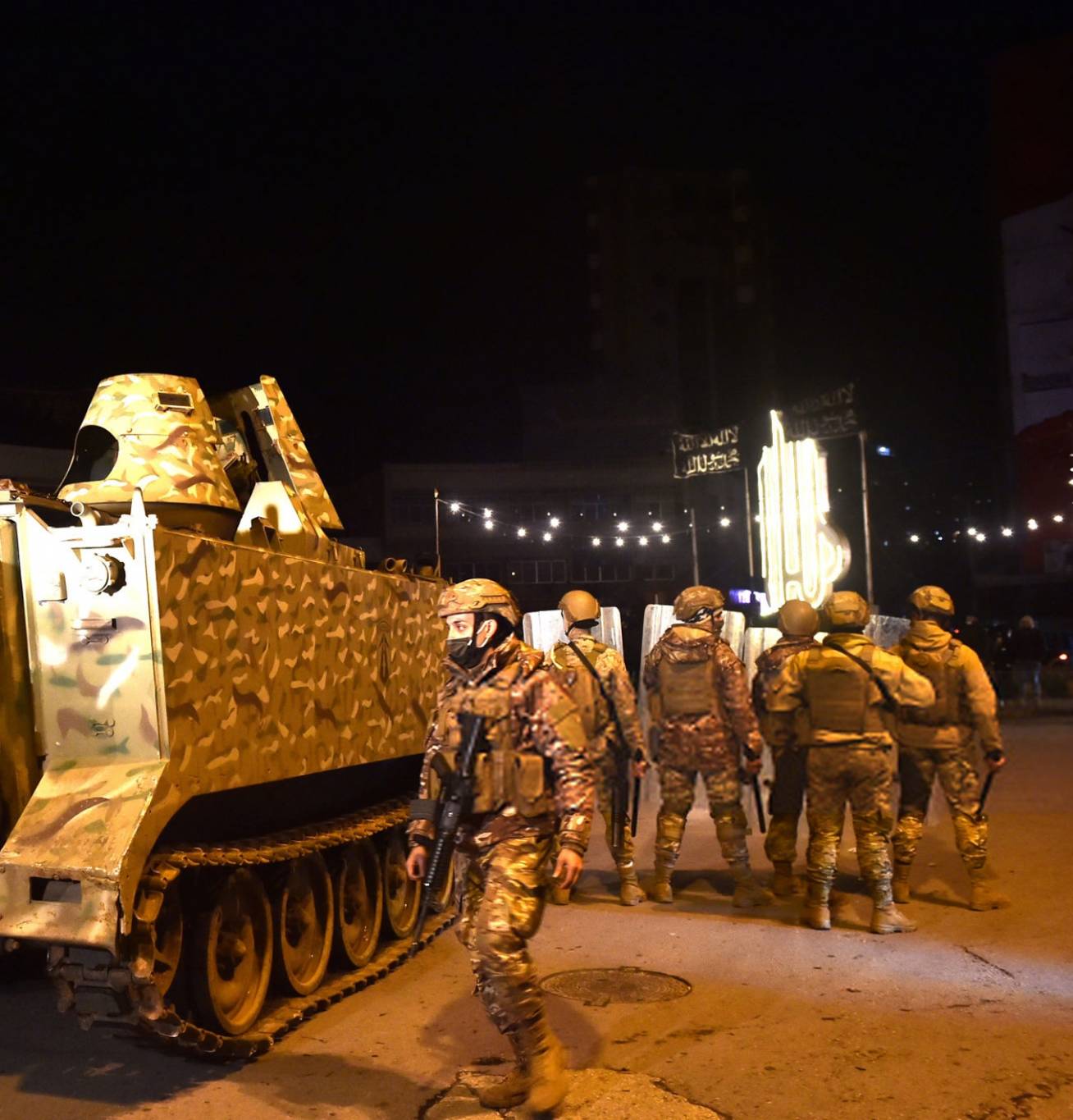مصادر طبيّة  : ما يجري في شوارع طرابلس مجزرة سنشهد نتائجها فـي الأيّـام المقبـلـة