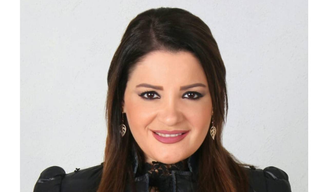 المنظمة الديبلوماسية الدولية للسلام تقدّم شهادة للصحافية لينا قاروط نظرا لمجهودها في الاعلام