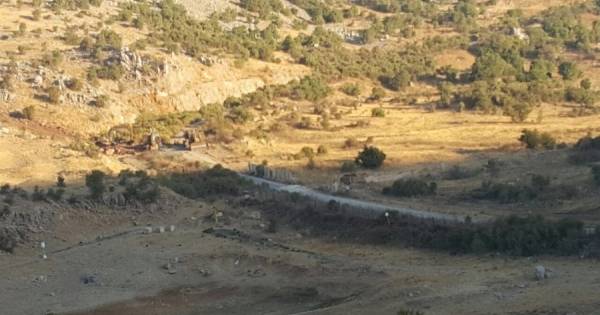 تدريبات لجيش العدو في رويسات العلم والسماقة