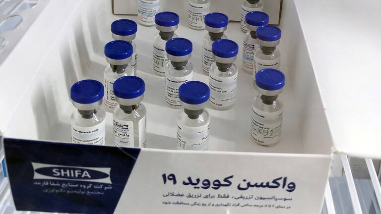 إيران تعلن موعد توفر لقاح كورونا المحلي في أسواقها