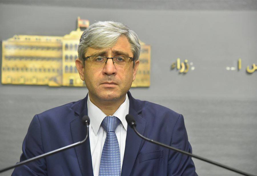 التخفيف التدريجي للإقفال... قرار لوزير التربية