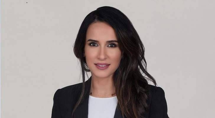 بالصورة - بعد عشر سنوات.. هل تبدل مظهر إلسا زغيب؟