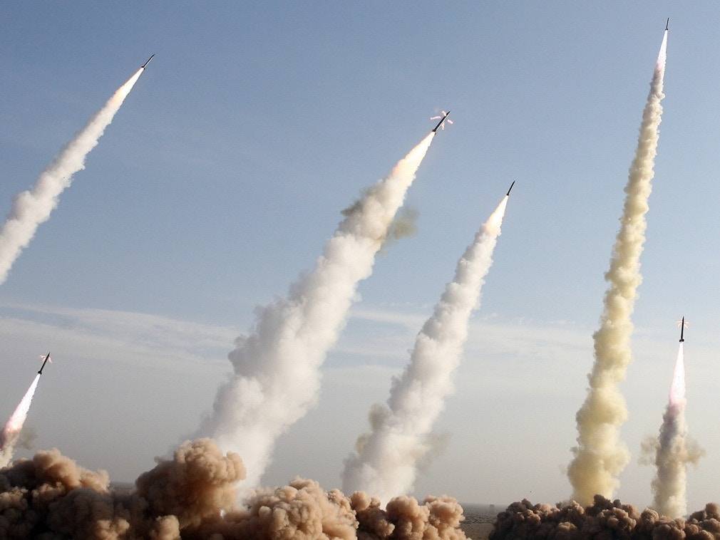 إيران تعلن تطوير صواريخها المضادة للدروع والجو