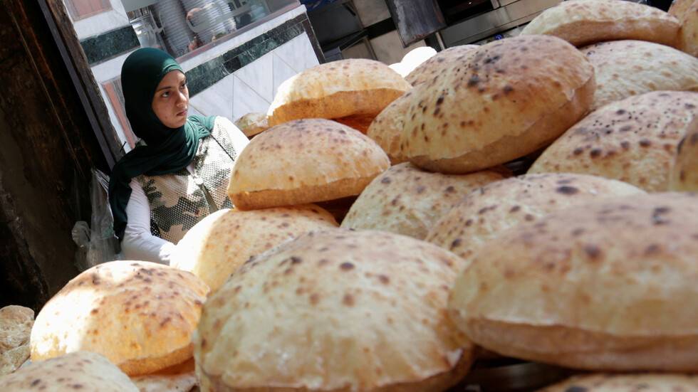 الحكومة المصرية: خبر رفع سعر رغيف الخبز المدعوم غير صحيح