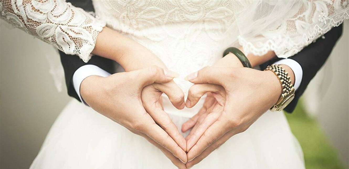 حفل زفاف يتحول الى مأساة.. شجار عائلي ينهي حياة العريس وشقيقه!