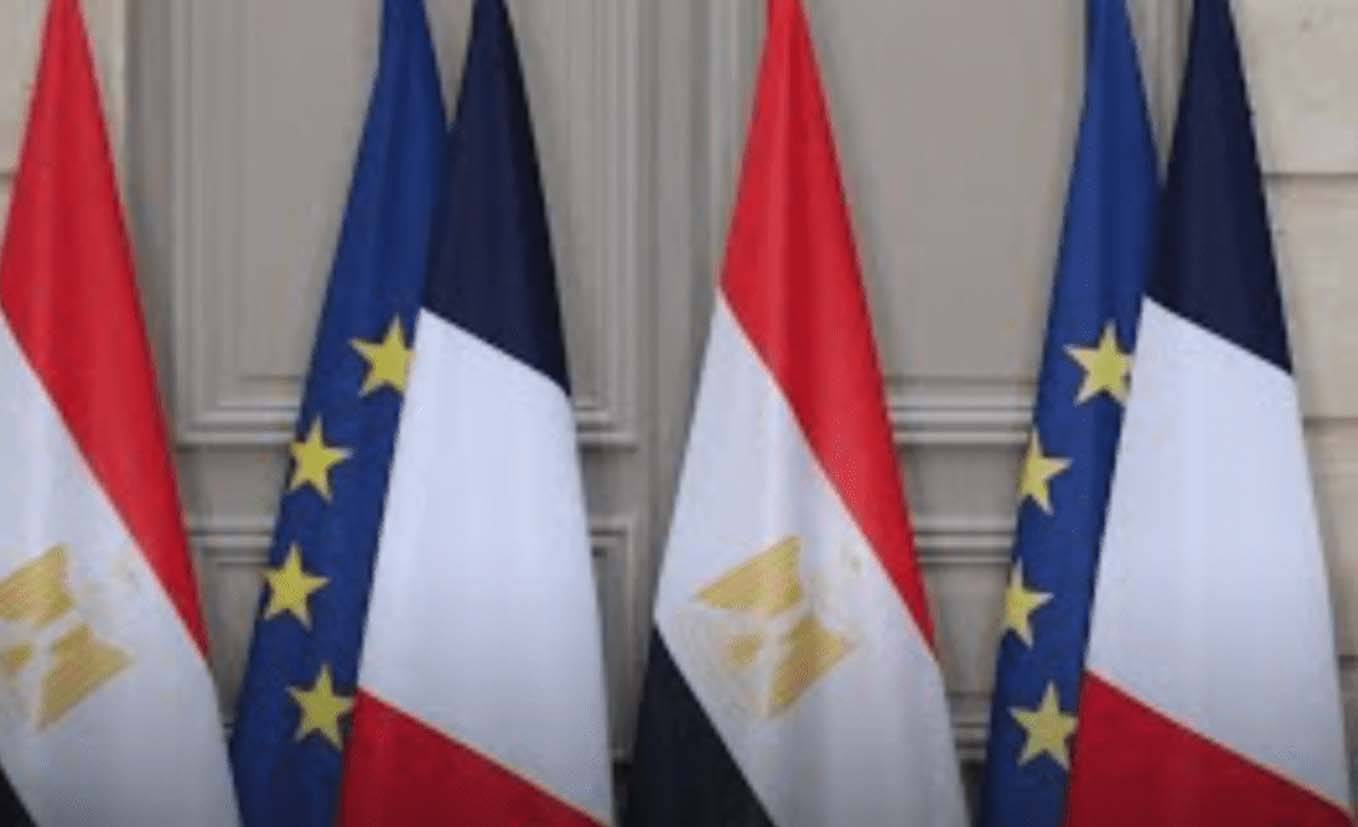 الحريري جال عربياً لكسب الدعم والتمسّك بعبارة» لن اعتذر»