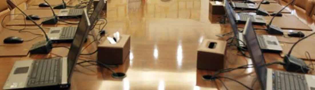 الحكومة تنتظر زيارة ماكرون للرياض ... ليونة اميركية وطهران : القرار عند نصرالله