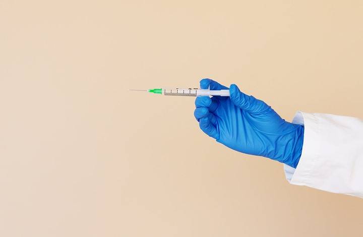 جونسون آند جونسون:  طفرات "كوفيد – 19" تتطلب تطعيما سنوياً