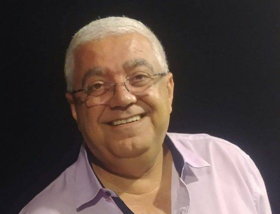 رئيسة المجلس الإنمائي العربي للأعمال تمنح الصحافي عماد جانبيه وسام فرسان الإعلام