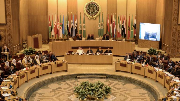 الجامعة العربية تدعو إلى التعجيل باستئناف الحوار بالصومال للتوافق على إجراء انتخابات عامة