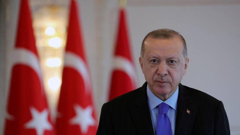 أردوغان يتلقى الجرعة الثانية من لقاح كورونا