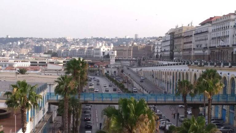 الجزائر ستحصل على 40 مليون جرعة من لقاح كورونا الروسي لتطعيم 20 مليون شخص على الأقل