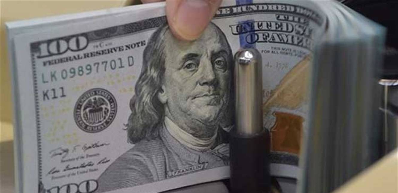 على وقع زيارة الحريري لبعبدا.. تراجع في سعر صرف الدولار وهذا ما سجله في السوق الموازية