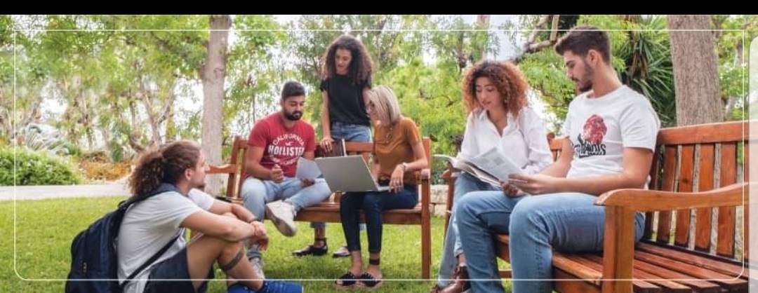 الجامعة الاميركية للتكنولوجيا : رائدة التعلّم عن بعد