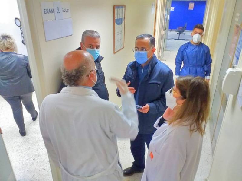 انطلاق عملية التطعيم في مستشفى طرابلس بعد وصول 600 لقاح
