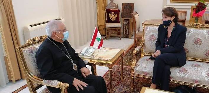ماذا بحث العبسي مع سفيرة فرنسا؟