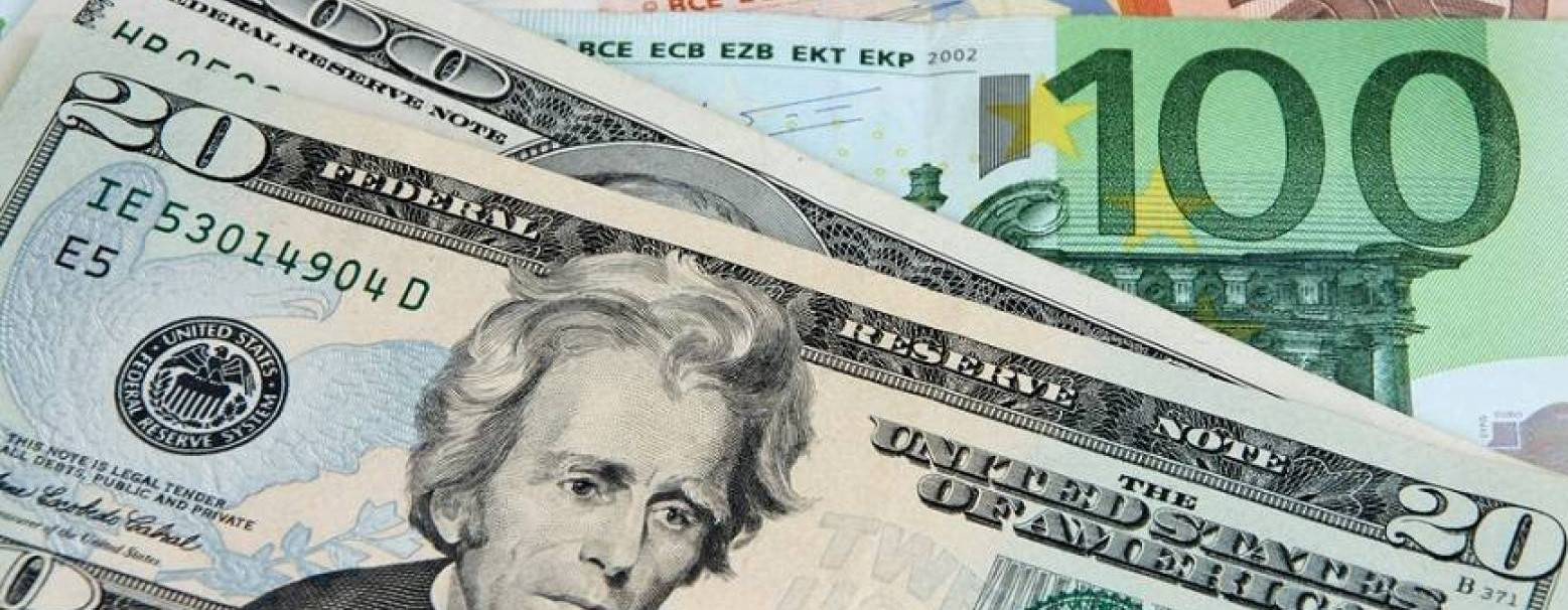 الدولار في هبوط عالمياً مع مراهنات على التعافي بفضل توزيع اللقاح