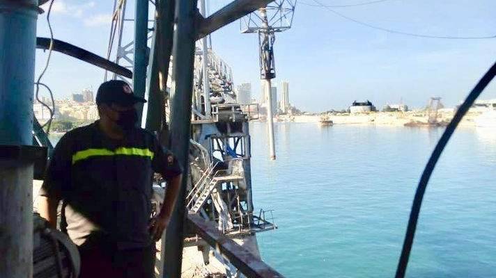 الدفاع المدني: نواصل تنفيذ المهام الموكلة إلينا في المرفأ