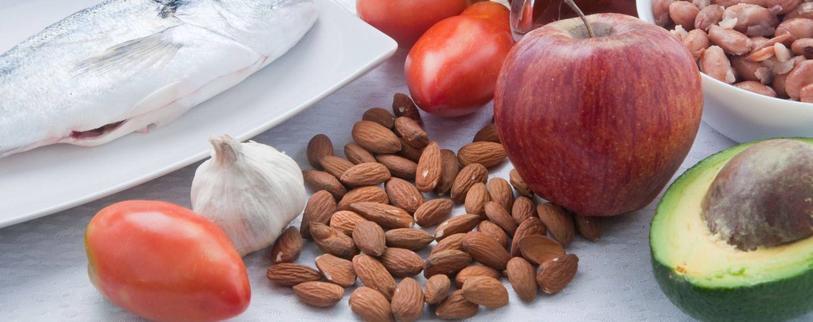 مواد غذائية لتخفيض مستوى الكوليسترول في الدم