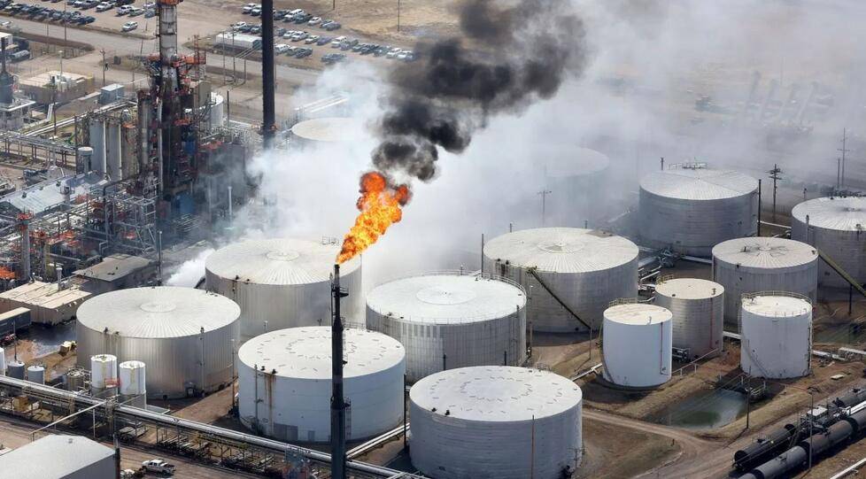 دراسة لـ Carbon Tracker: الأهداف المناخية قد تكلف الدول النفطية 13 تريليون دولار
