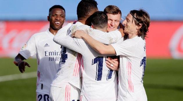نجم مارسيليا يرد على انضمامه الى ريال مدريد