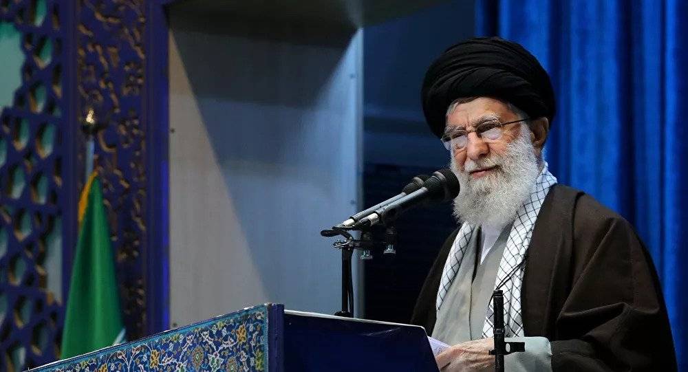 خامنئي يكشف شرط عودة إيران إلى الالتزام بالاتفاق النووي