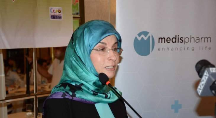 عناية عز الدين: لنسارع الى تسجيل اسمائنا واسماء من نحب على المنصة