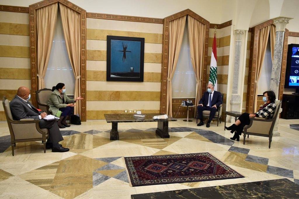 فهمي يجتمع مع المعنيين للبحث بإمكانية دعم البلديات