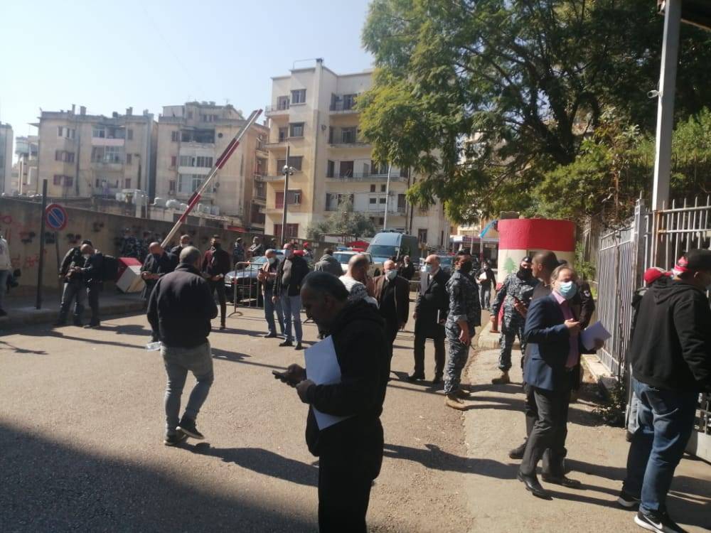 اعتصام امام قصر العدل للمطالبة بقضاء عادل في قضية تفجير المرفأ