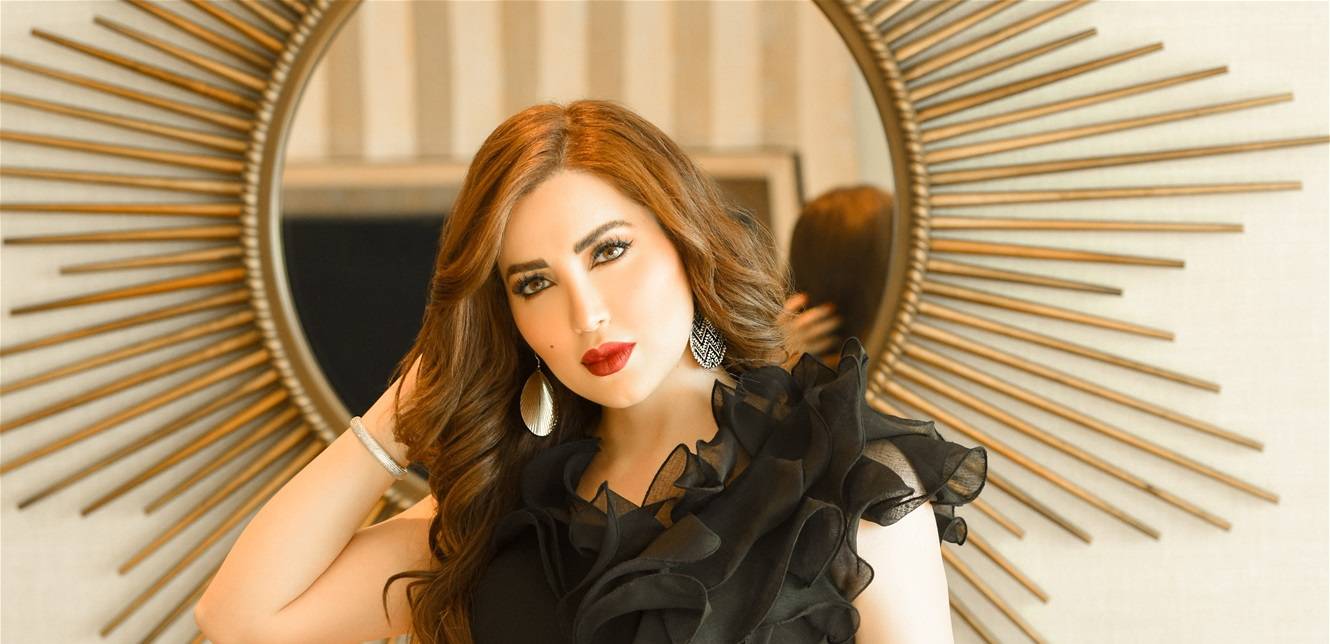نسرين طافش بالحجاب لأول مرة.. هل اعتزلت الفن؟ (فيديو)