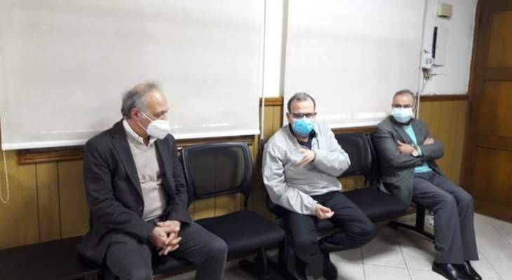البزري بحث مع نقيب أطباء الأسنان في بيروت آلية تلقيح أطباء الأسنان