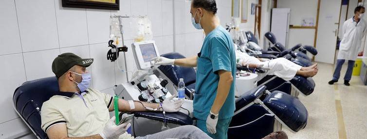ما هي قصة تطعيم سري لسياسيين عراقيين بلقاح كورونا ؟