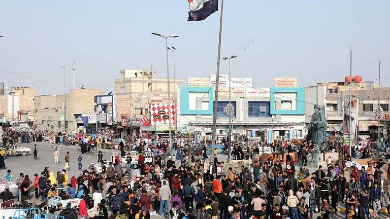 توتر جنوبي العراق بعد يوم دام بين المحتجين والقوات الأمنية