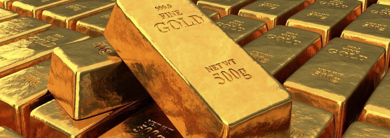 الذهب يرتفع 1% بفعل ضعف الدولار وسط ترحيب بالتحفيز الأميركي