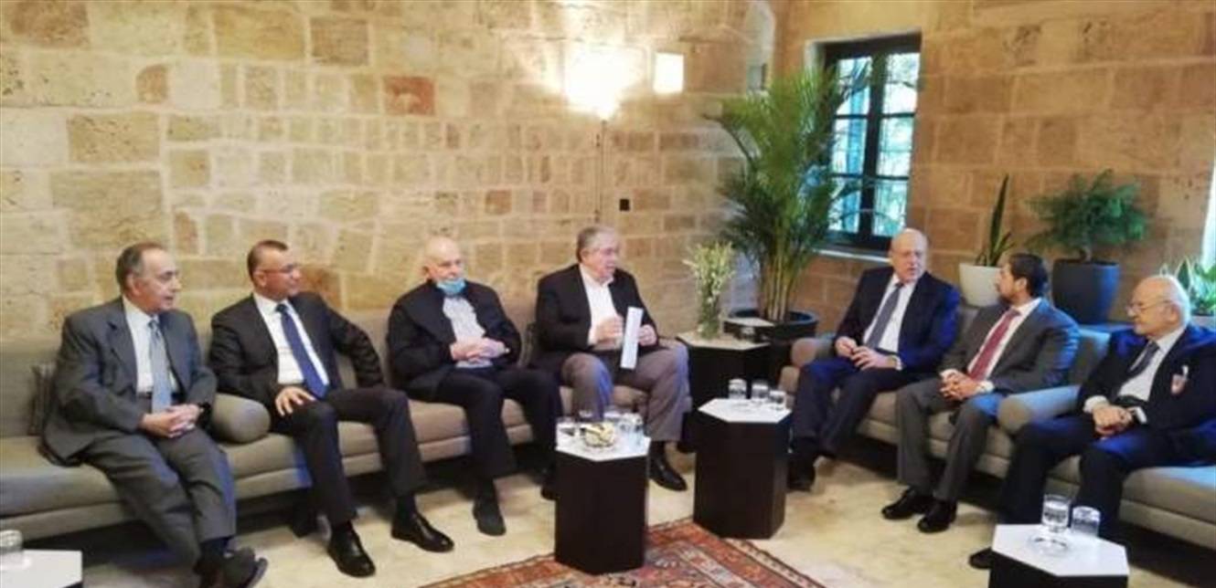 نواب طرابلس: لكف يد محافظ الشمال واحالته على التفتيش المركزي