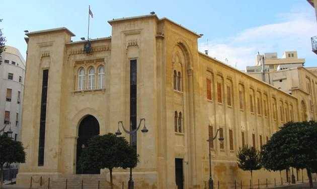 جلسة استثنائية للجنة البيئة النيابية للبحث في التسرّب النفطي