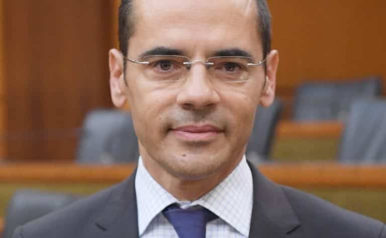 علامة: من غير المقبول تكرار حوادث الاعتداء على الجسم الطبي
